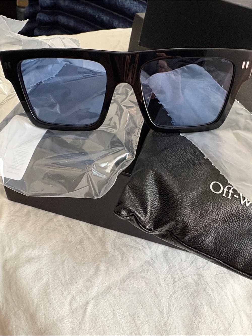 Off-White Black Frame Sunglasses with Blue Lenses
